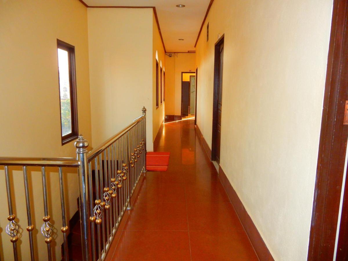 Vang Vieng Camellia Hotel Exterior foto