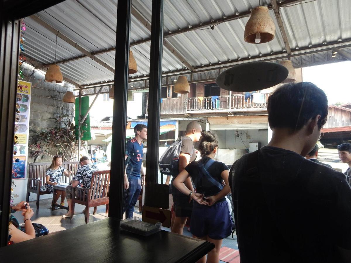 Vang Vieng Camellia Hotel Exterior foto